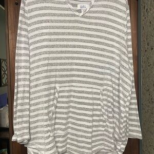 Croft & Barrow Gray and White Striped V-Neck Top